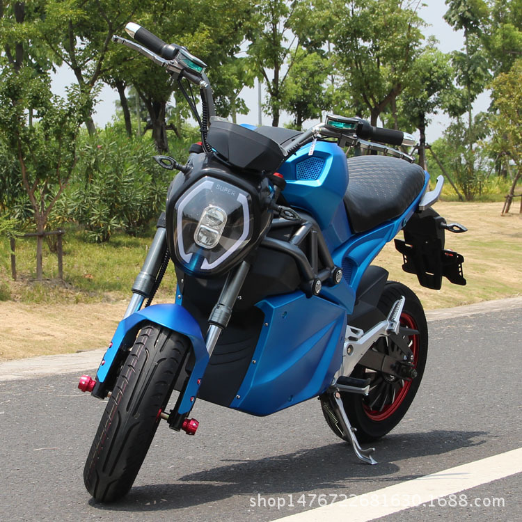 出口廠家批發 升級版大功率電動車M3 M5 M7電動車改裝酷車
